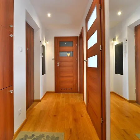 Apartment Argentis Psie Budy Iv